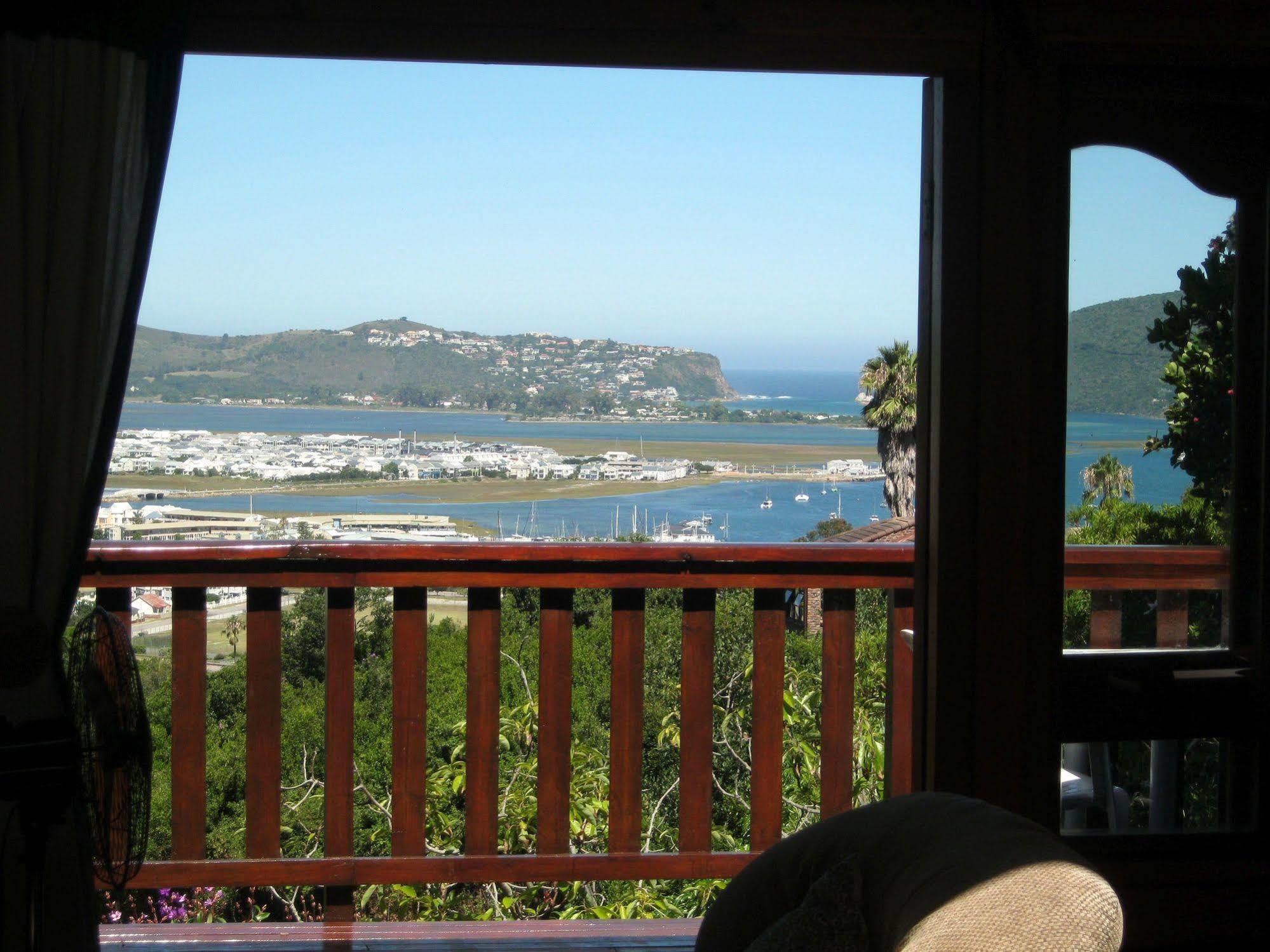 Villa Interlude In Knysna Esterno foto